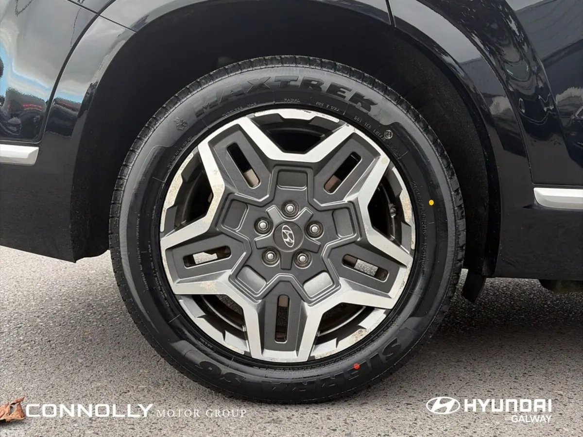 Hyundai Santa Fe SUV, Petrol Plug-in Hybrid, 2021, Black
