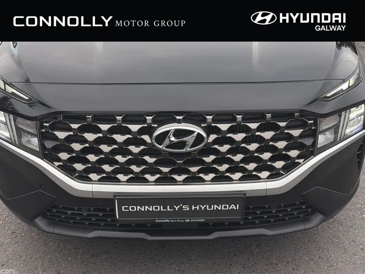 Hyundai Santa Fe SUV, Petrol Plug-in Hybrid, 2021, Black