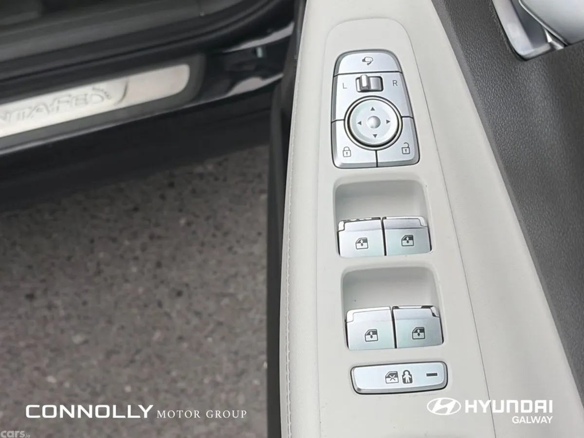 Hyundai Santa Fe SUV, Petrol Plug-in Hybrid, 2021, Black