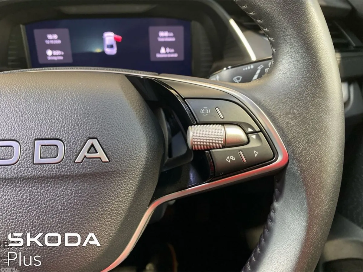Skoda Octavia Saloon, Diesel, 2026, Blue