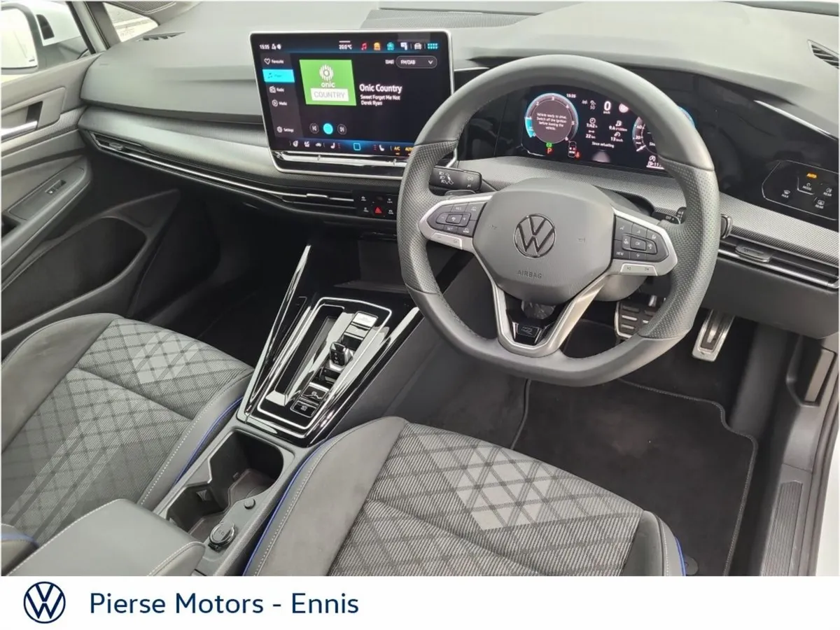 Volkswagen Golf Estate, Diesel, 2026, White