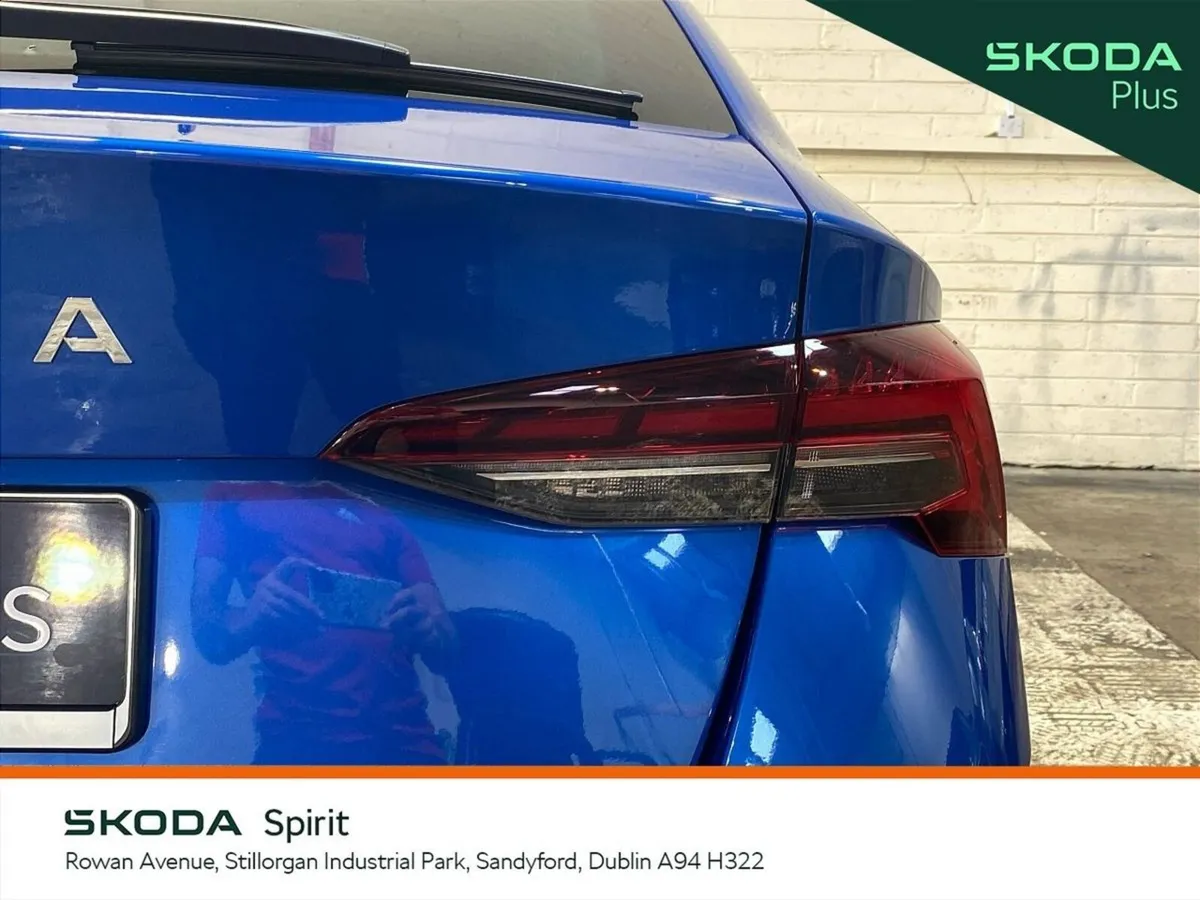 Skoda Octavia Saloon, Diesel, 2026, Blue