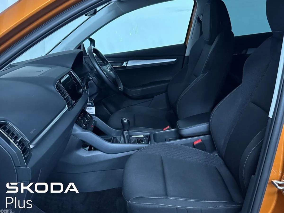 Skoda Karoq SUV, Diesel, 2023, Orange