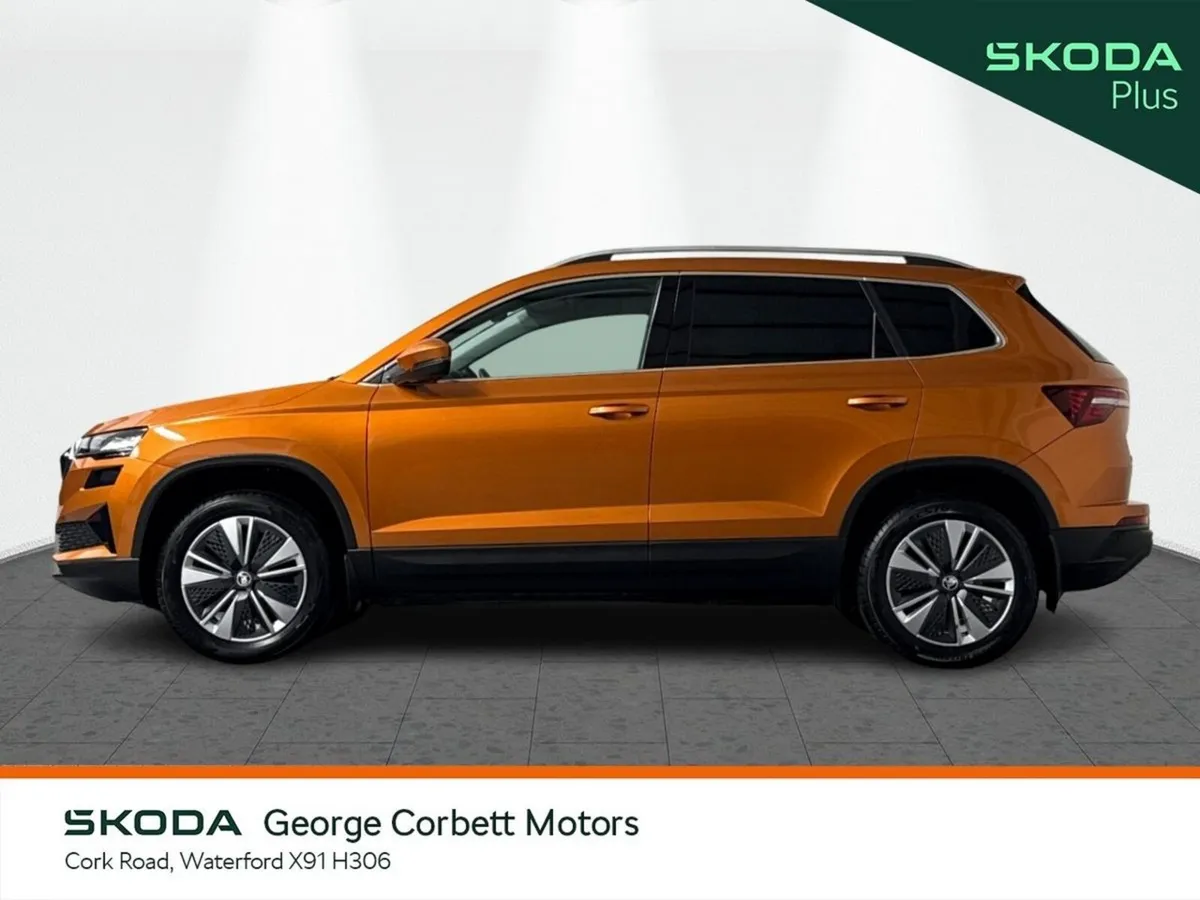 Skoda Karoq SUV, Diesel, 2023, Orange