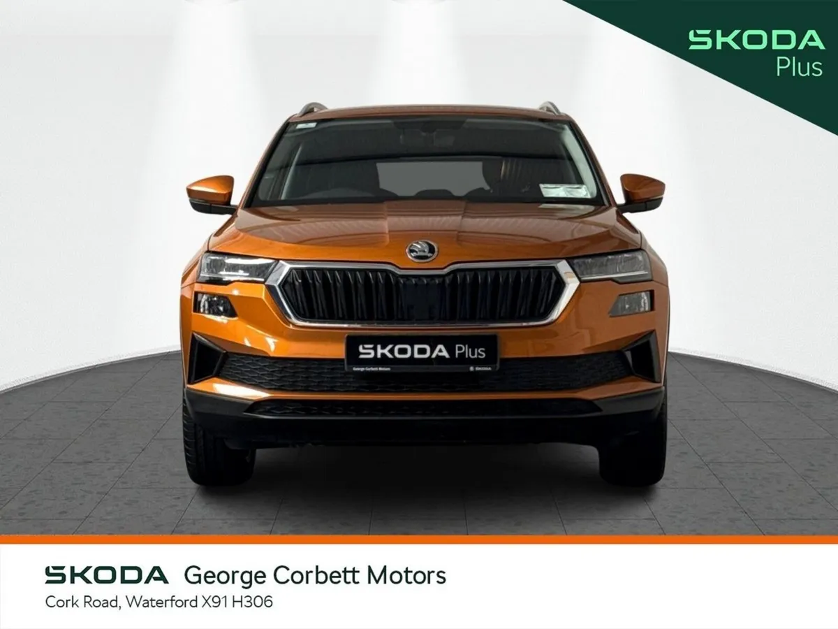 Skoda Karoq SUV, Diesel, 2023, Orange