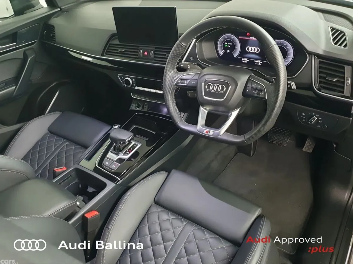 Audi Q5 SUV, Petrol Plug-in Hybrid, 2025, Grey