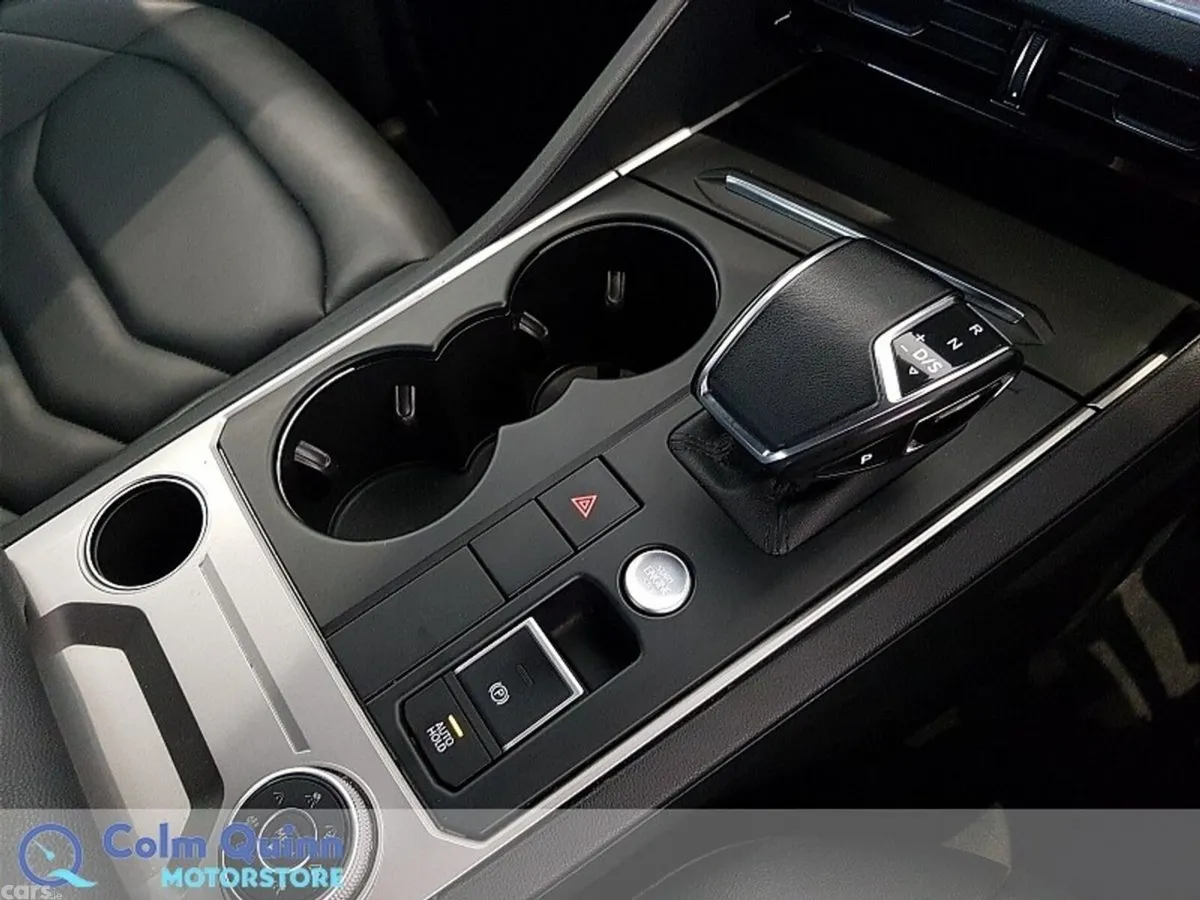 Volkswagen Touareg SUV, Diesel, 2023, Grey