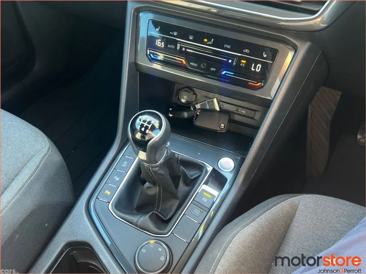 SEAT Tarraco Estate, Diesel, 2024, Blue