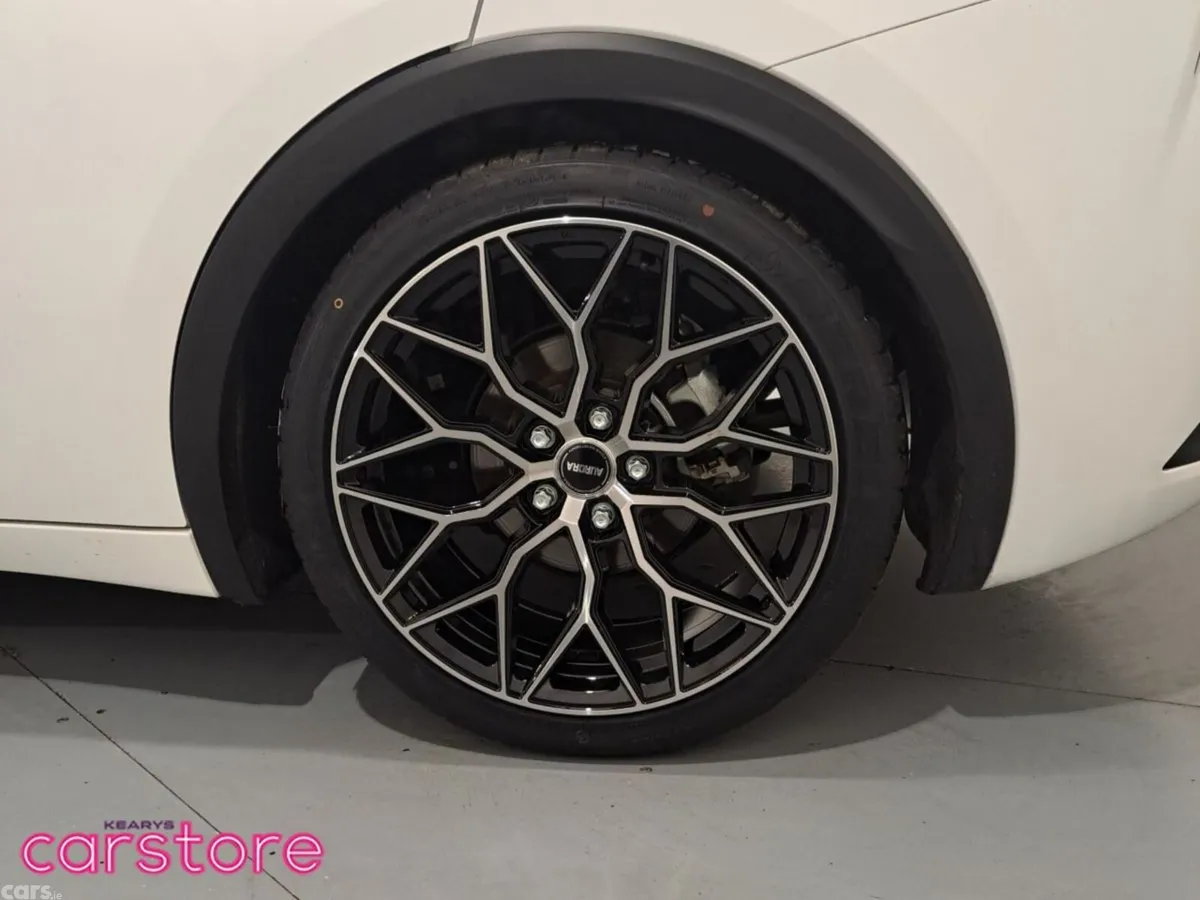 Toyota Prius Hatchback, Petrol Hybrid, 2025, White