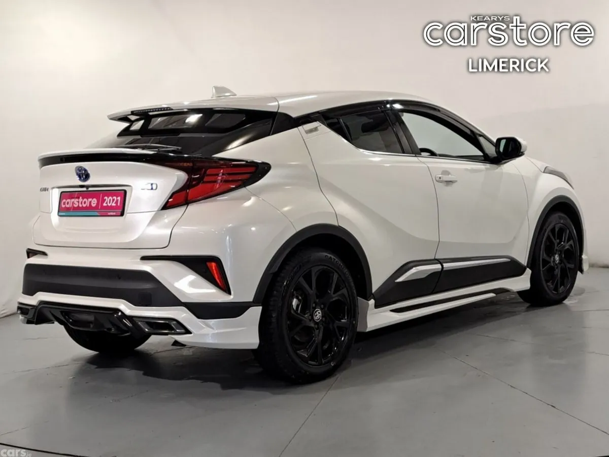 Toyota C-HR Hatchback, Petrol Hybrid, 2021, White