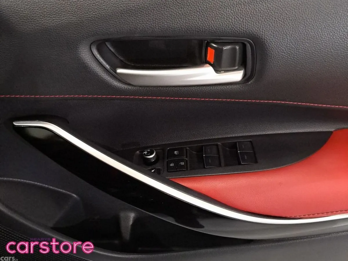 Toyota Corolla Hatchback, Petrol Hybrid, 2021, Black