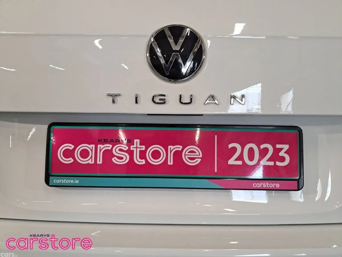 Volkswagen Tiguan SUV, Petrol Plug-in Hybrid, 2023, White