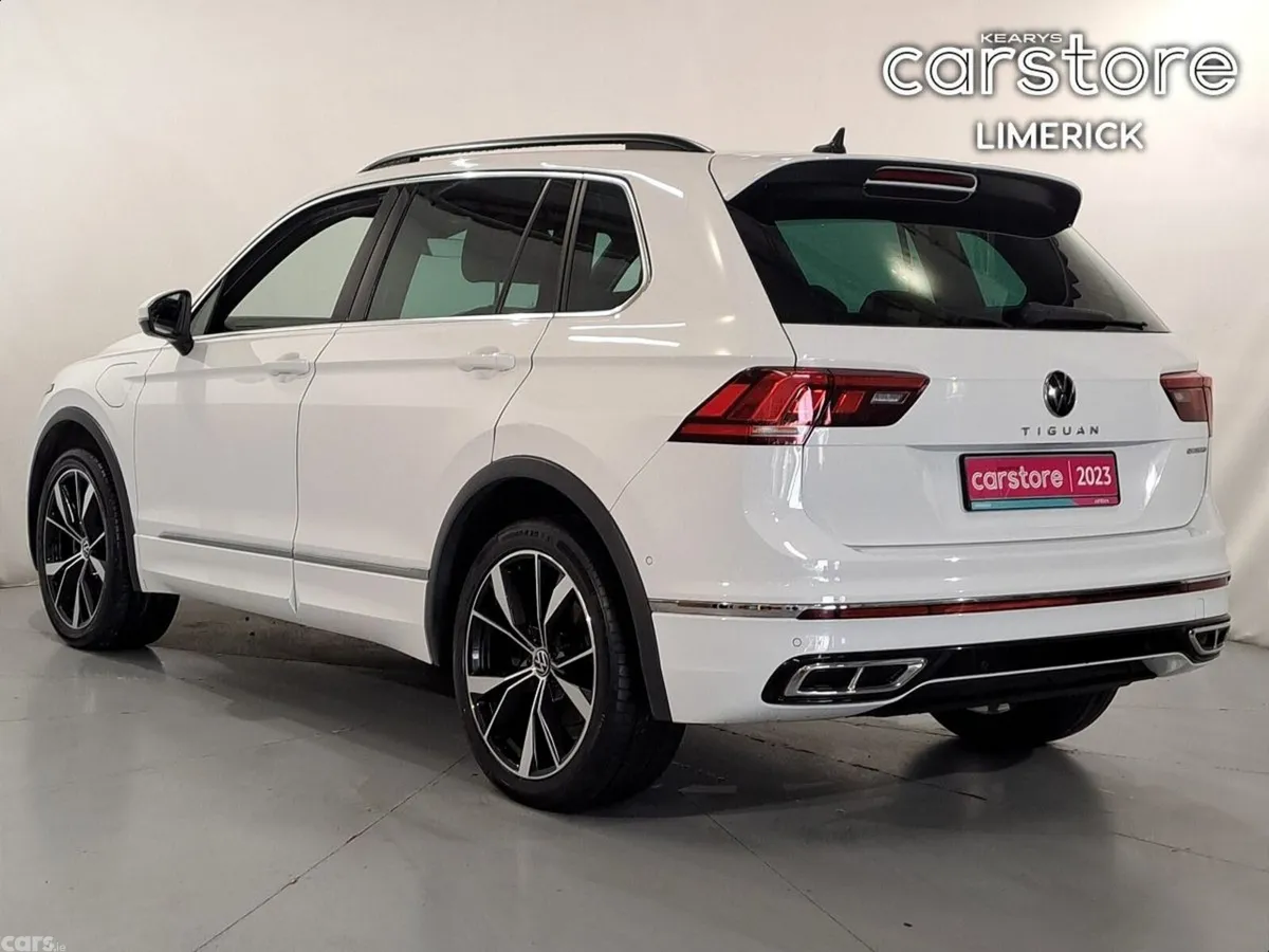 Volkswagen Tiguan SUV, Petrol Plug-in Hybrid, 2023, White