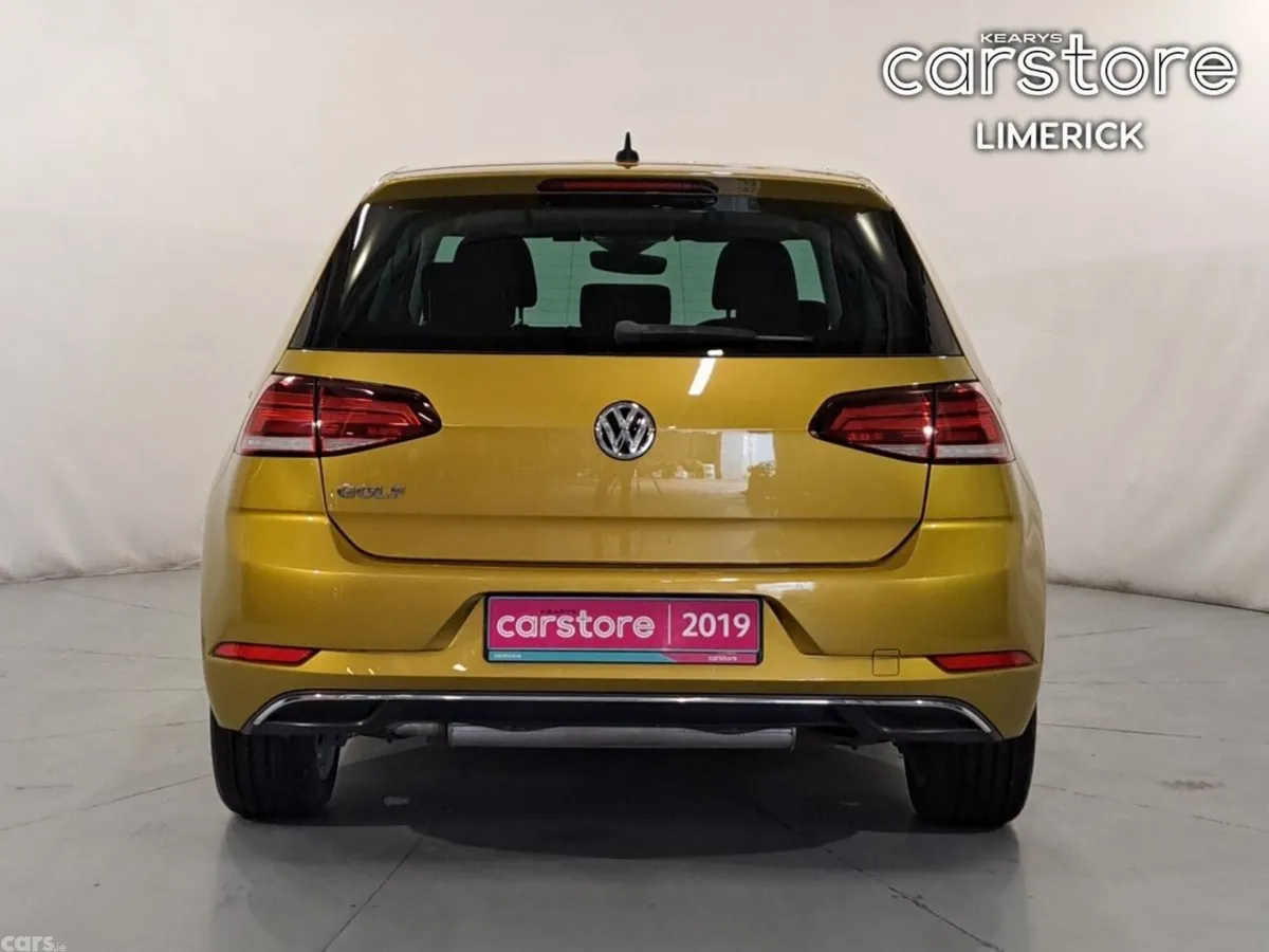 Volkswagen Golf Hatchback, Petrol, 2019, 