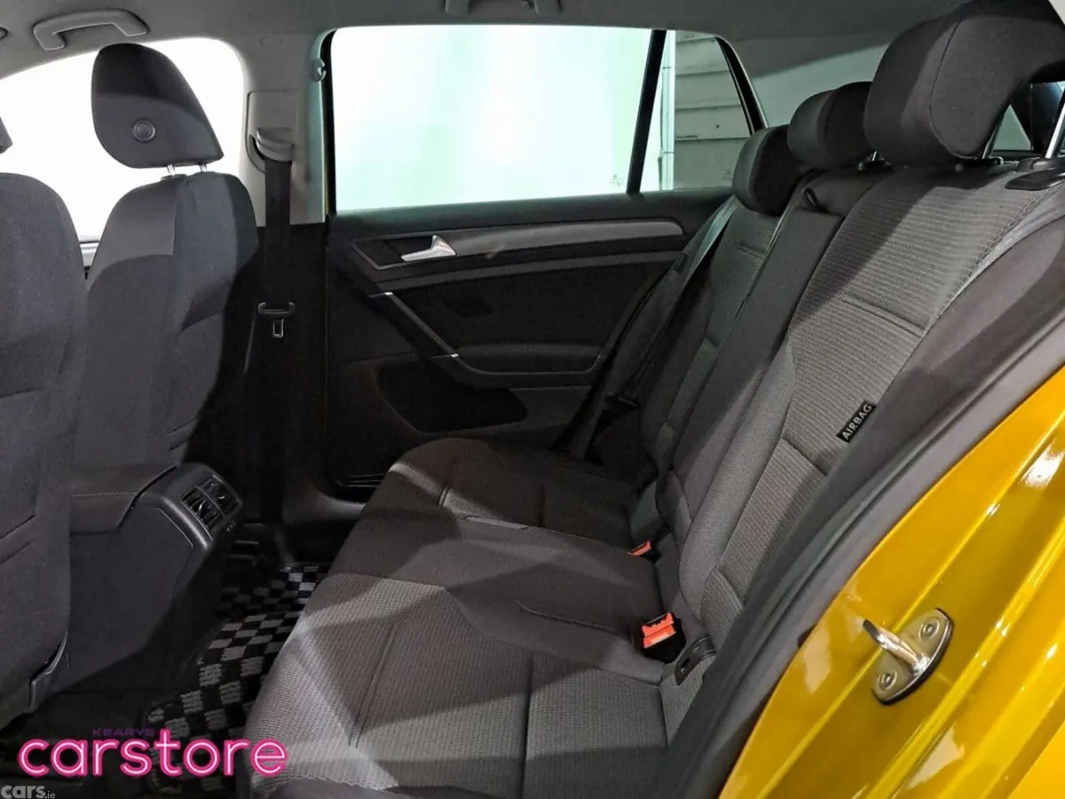Volkswagen Golf Hatchback, Petrol, 2019, 