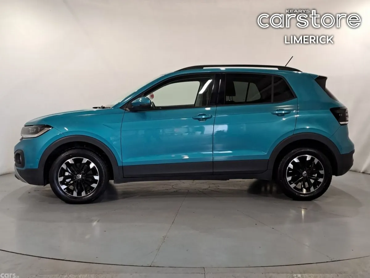 Volkswagen T-Cross Hatchback, Petrol, 2023, Blue