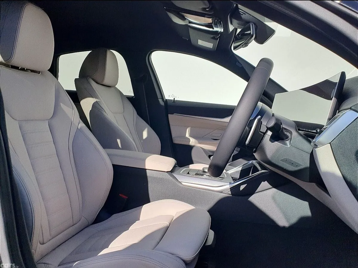 BMW 4-Series Coupe, Petrol, 2026, Black