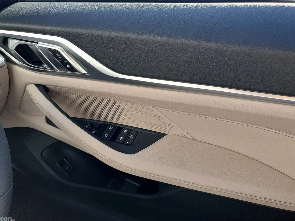 BMW 4-Series Coupe, Petrol, 2026, Black