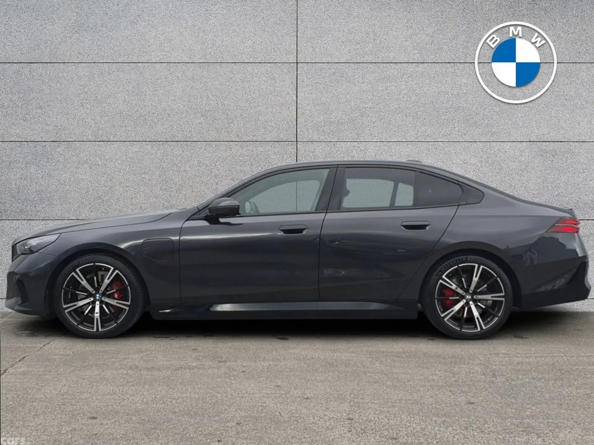 BMW 5-Series Saloon, Petrol Plug-in Hybrid, 2026, Grey