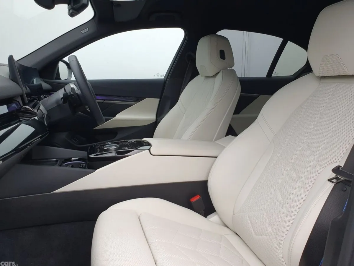BMW 5-Series Saloon, Petrol Plug-in Hybrid, 2026, Grey