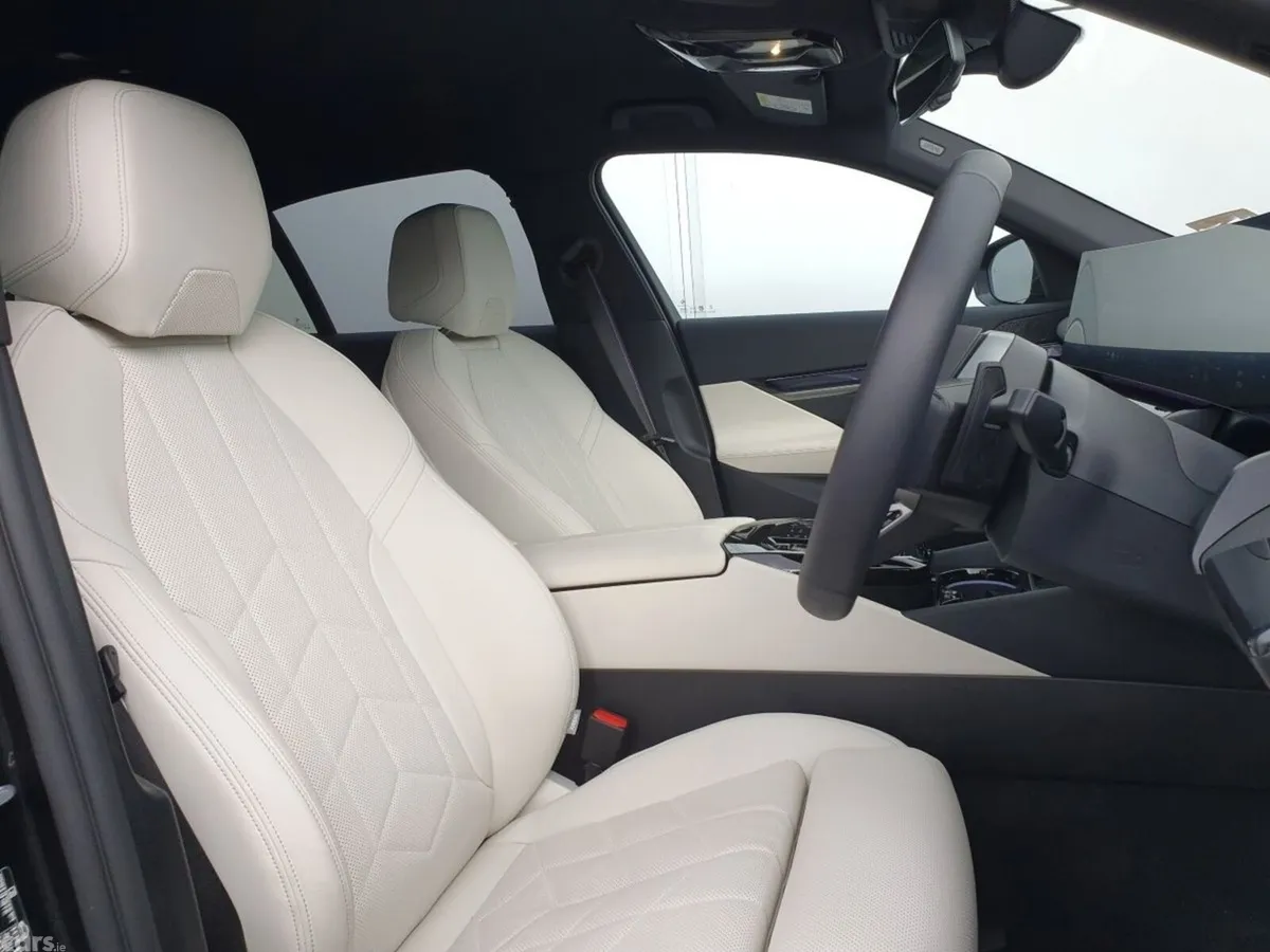BMW 5-Series Saloon, Petrol Plug-in Hybrid, 2026, Grey