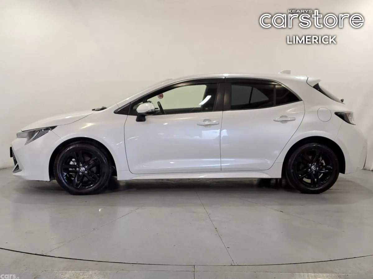 Toyota Corolla Hatchback, Petrol Hybrid, 2021, White