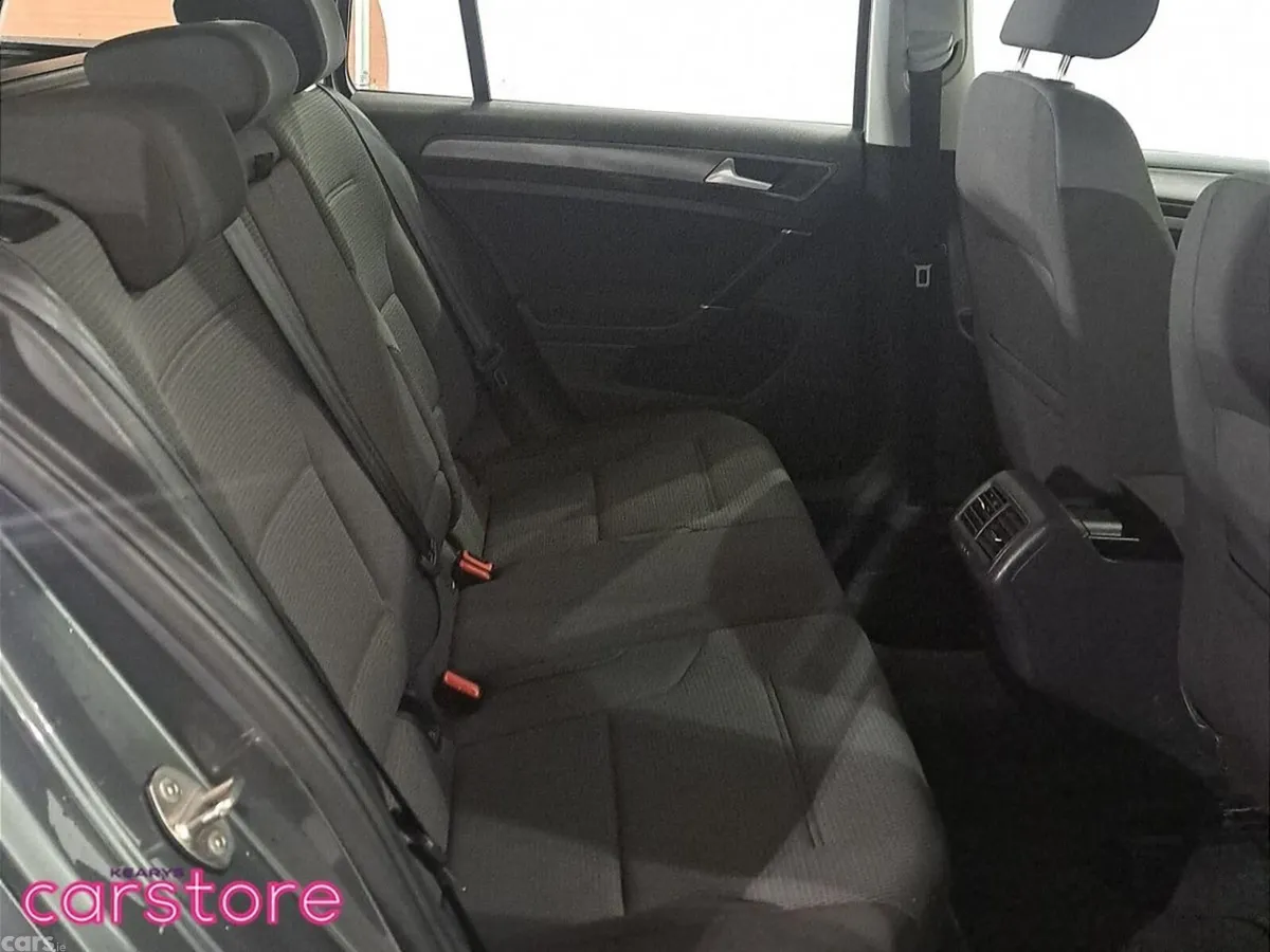 Volkswagen Golf Estate, Diesel, 2017, Grey