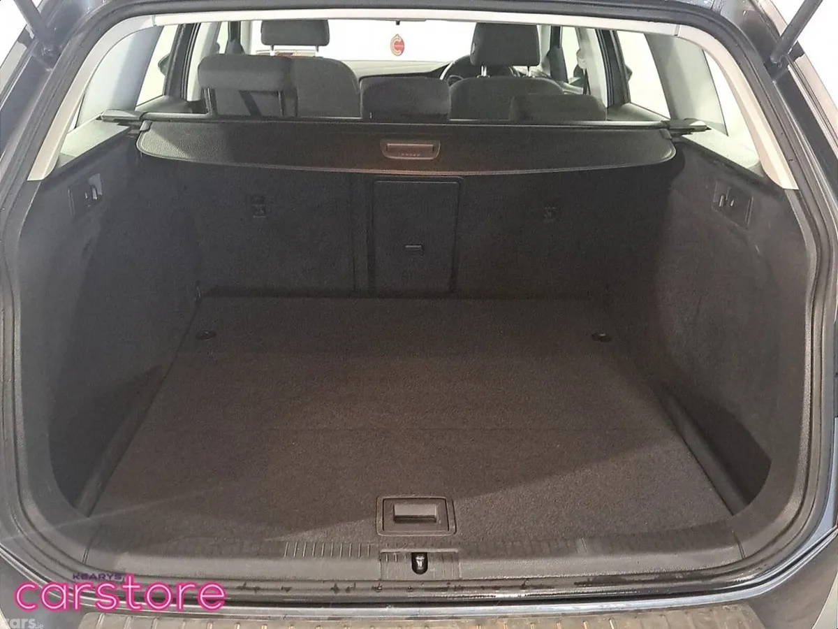 Volkswagen Golf Estate, Diesel, 2017, Grey