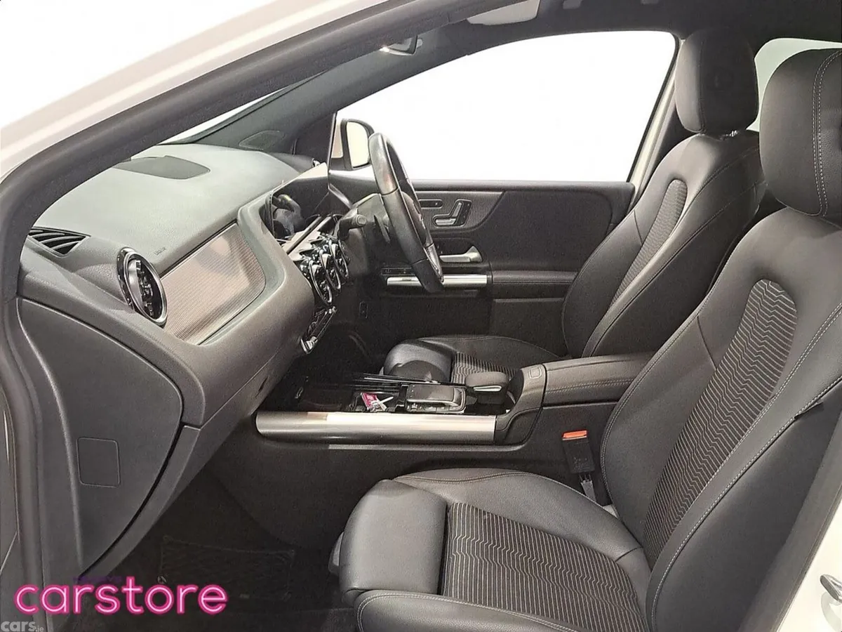 Mercedes-Benz B-Class Hatchback, Petrol, 2020, White