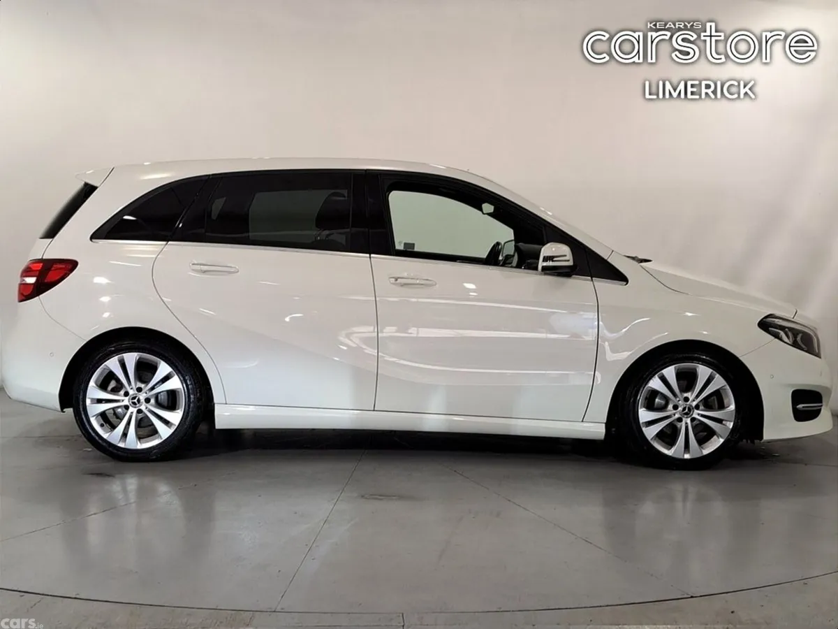 Mercedes-Benz B-Class Hatchback, Petrol, 2018, White