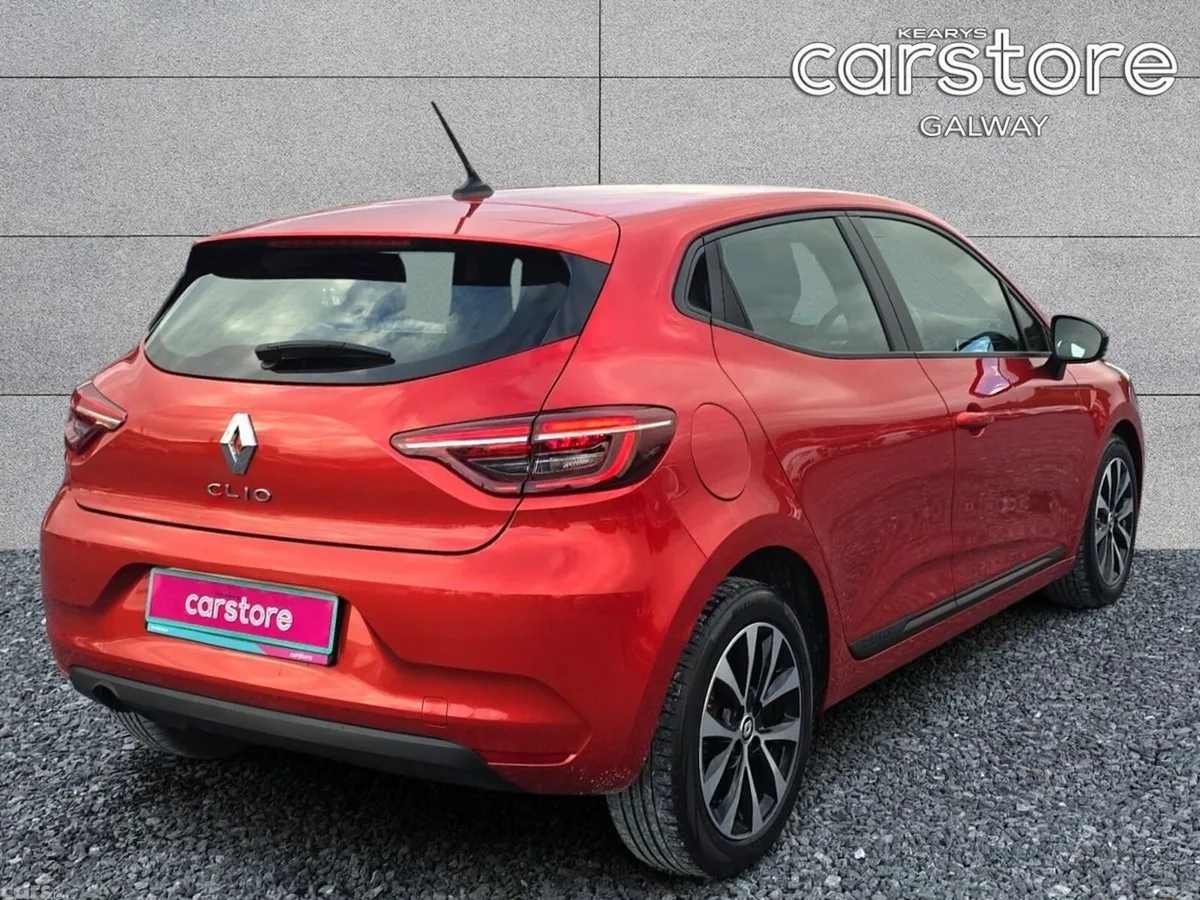 Renault Clio Hatchback, Petrol, 2023, Red
