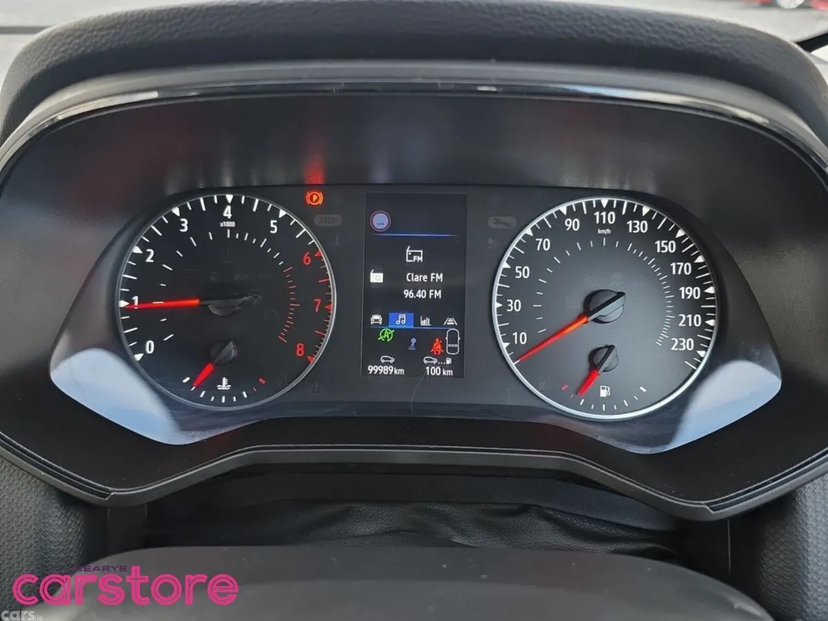 Renault Clio Hatchback, Petrol, 2023, Red