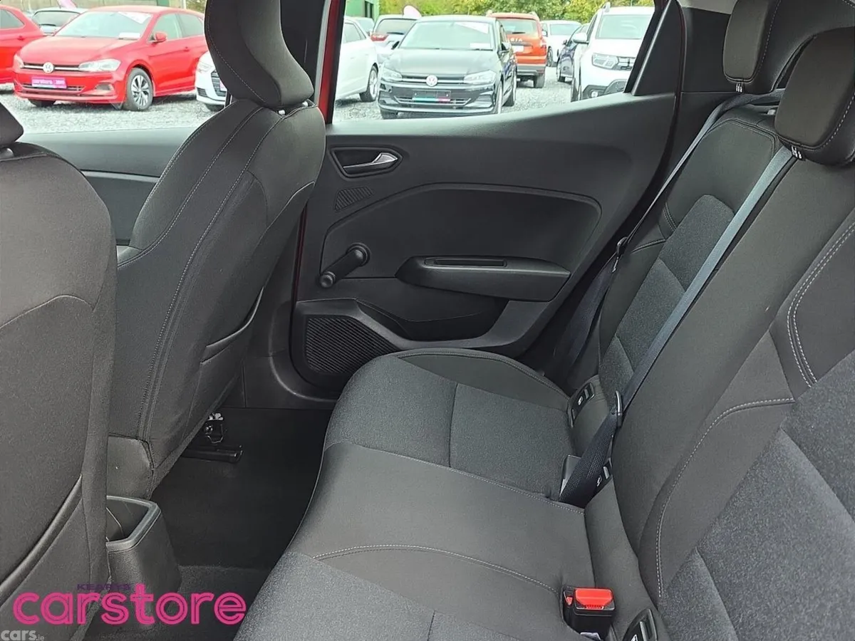 Renault Clio Hatchback, Petrol, 2023, Red