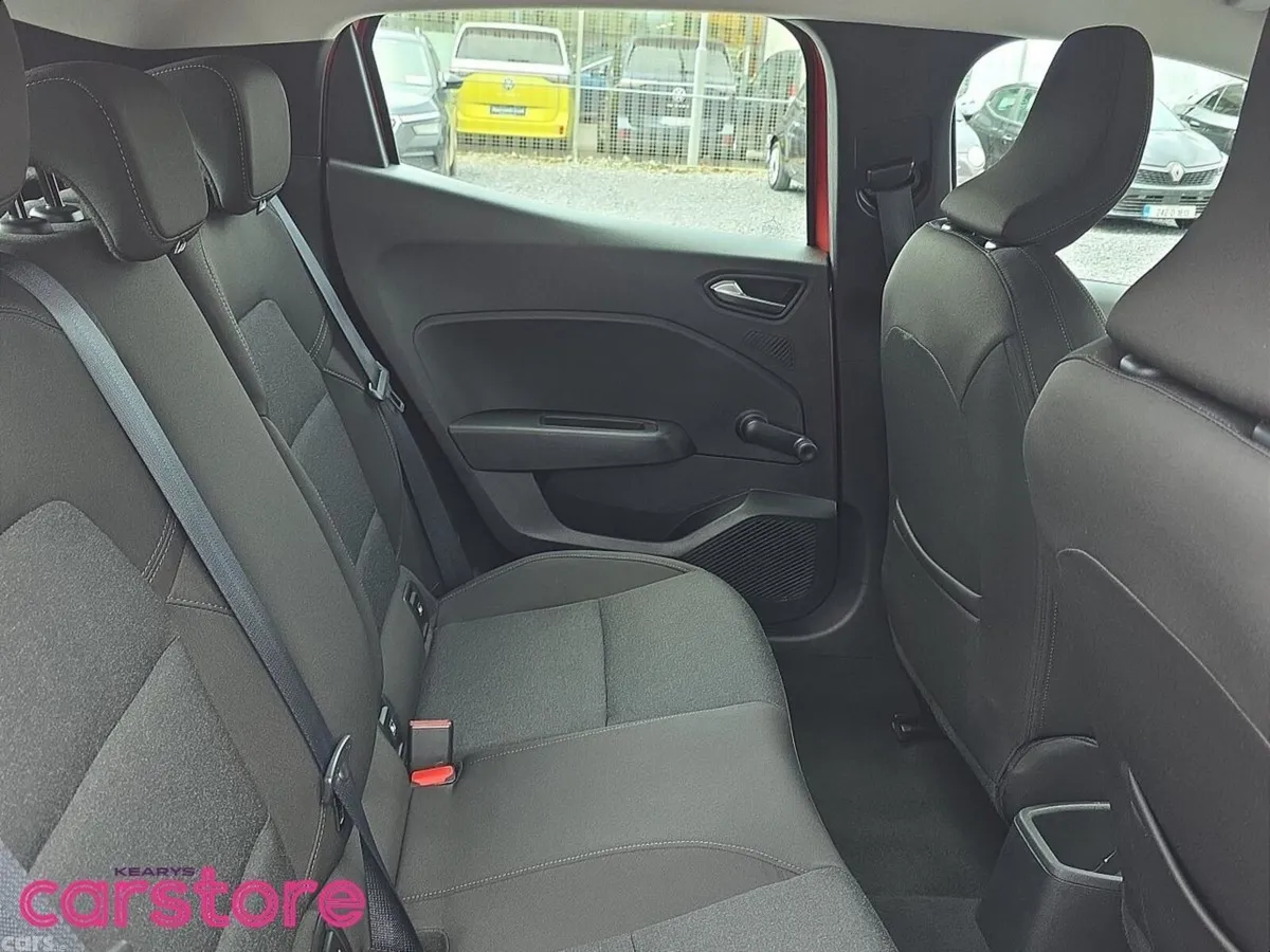 Renault Clio Hatchback, Petrol, 2023, Red