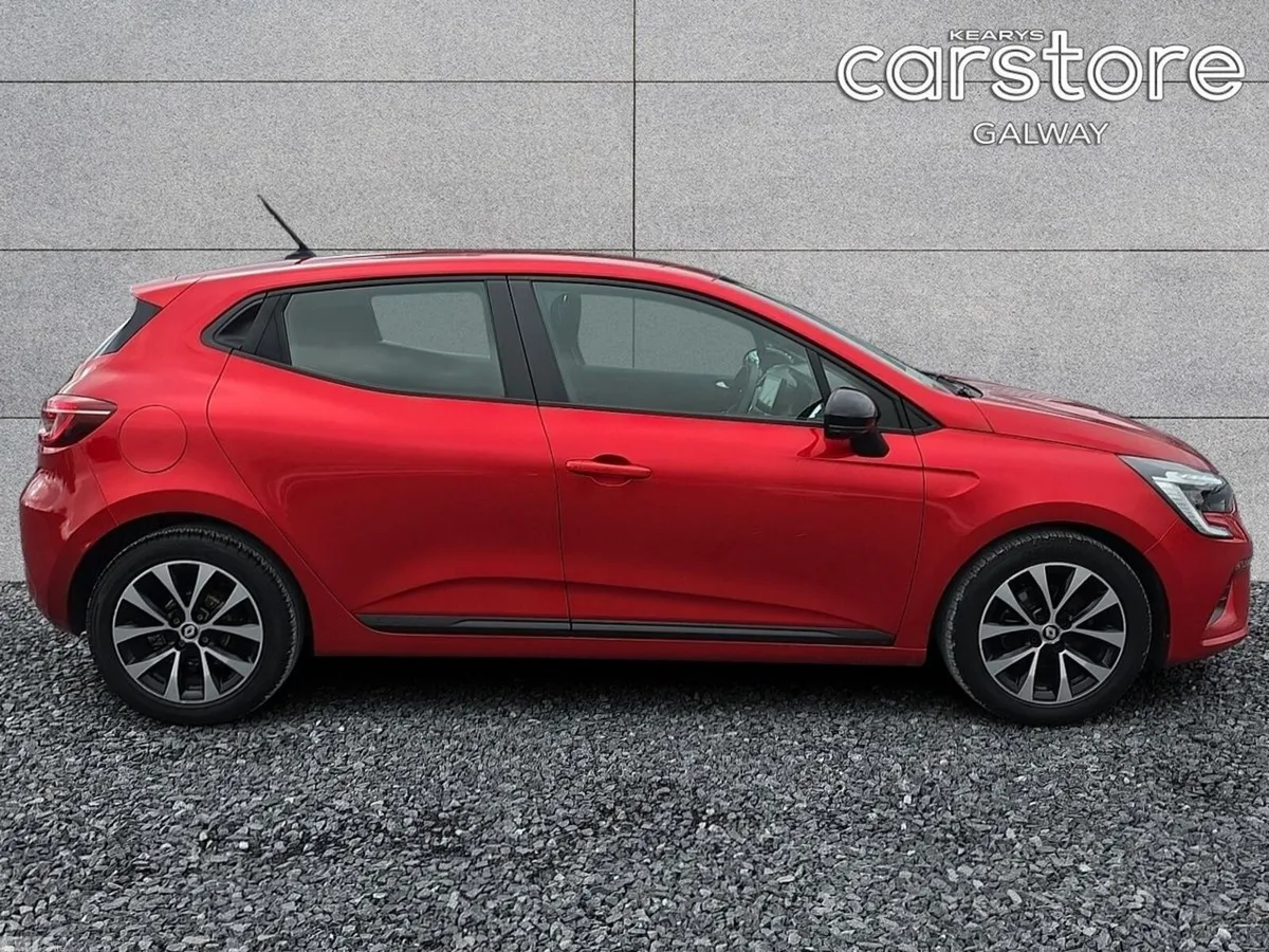 Renault Clio Hatchback, Petrol, 2023, Red