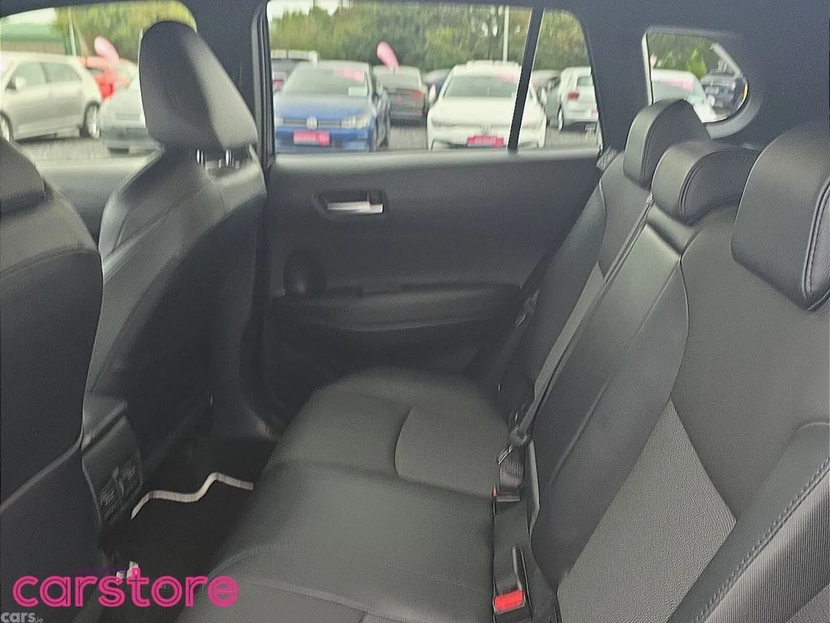 Toyota Corolla Cross Hatchback, Petrol Hybrid, 2024, Black