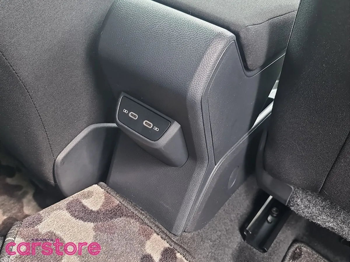 Volkswagen Polo Hatchback, Petrol, 2021, Blue