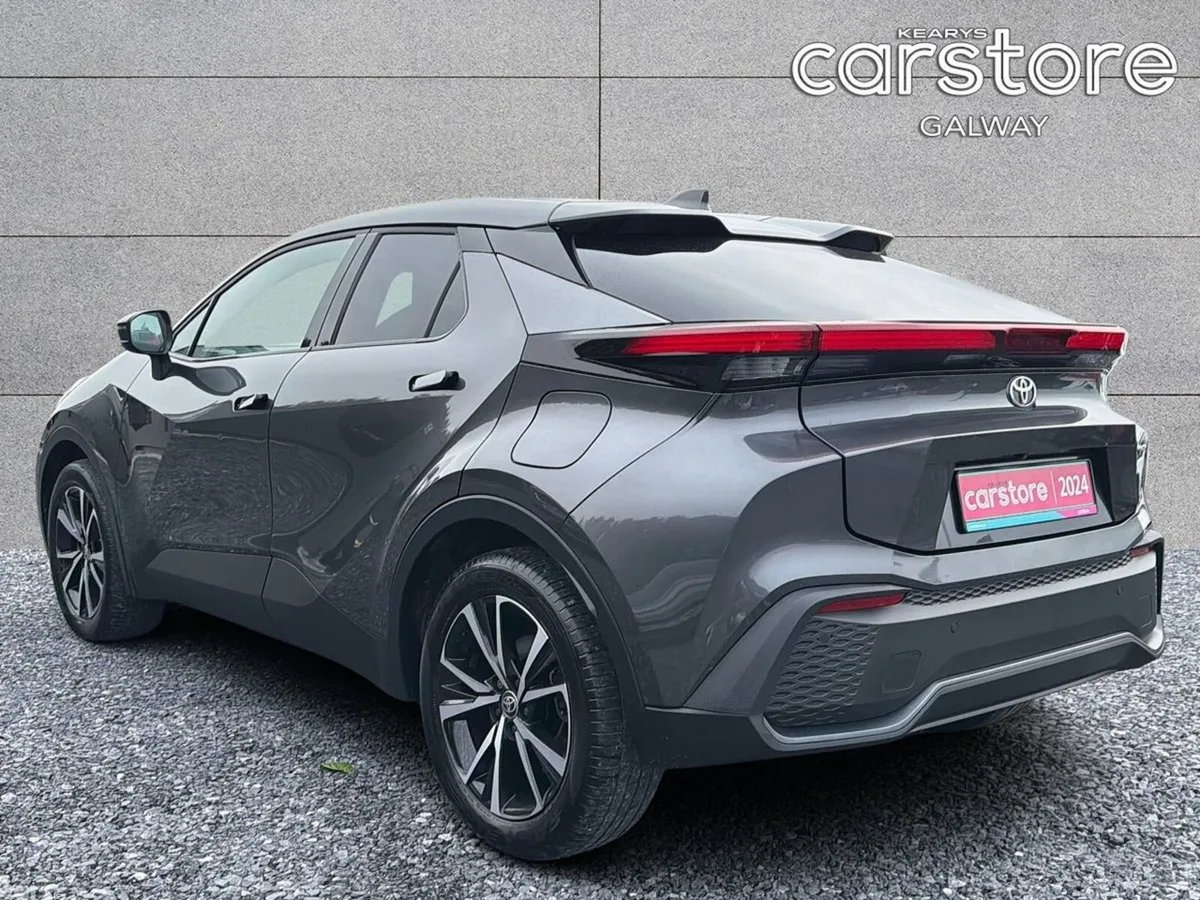 Toyota C-HR SUV, Petrol Hybrid, 2024, Grey
