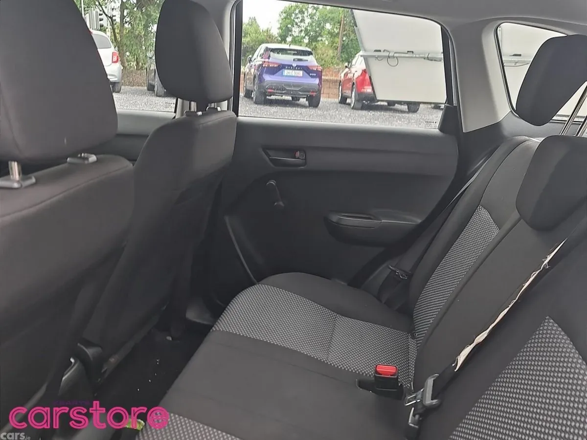 Suzuki Vitara SUV, Petrol Hybrid, 2023, White