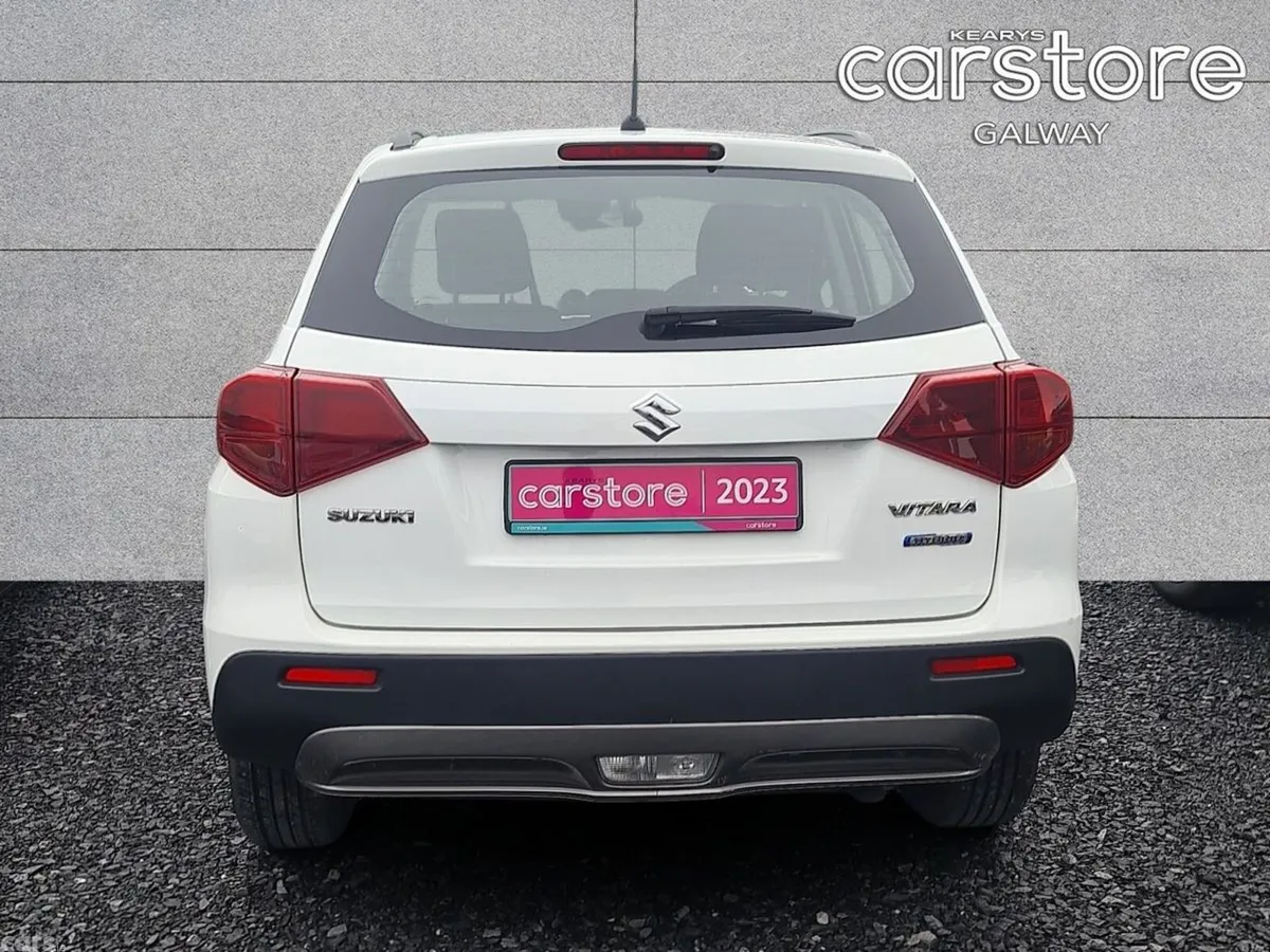 Suzuki Vitara SUV, Petrol Hybrid, 2023, White