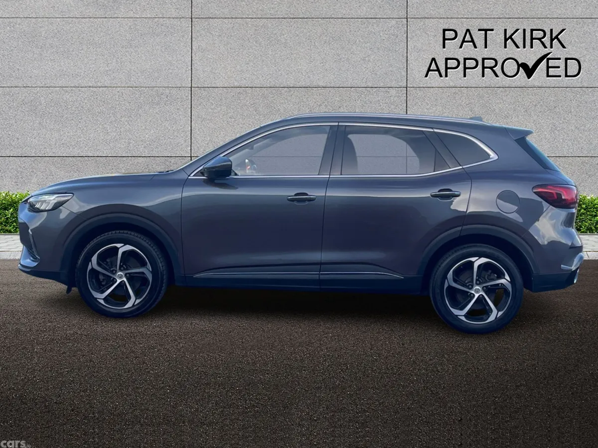 MG HS Hatchback, Petrol, 2023, Grey