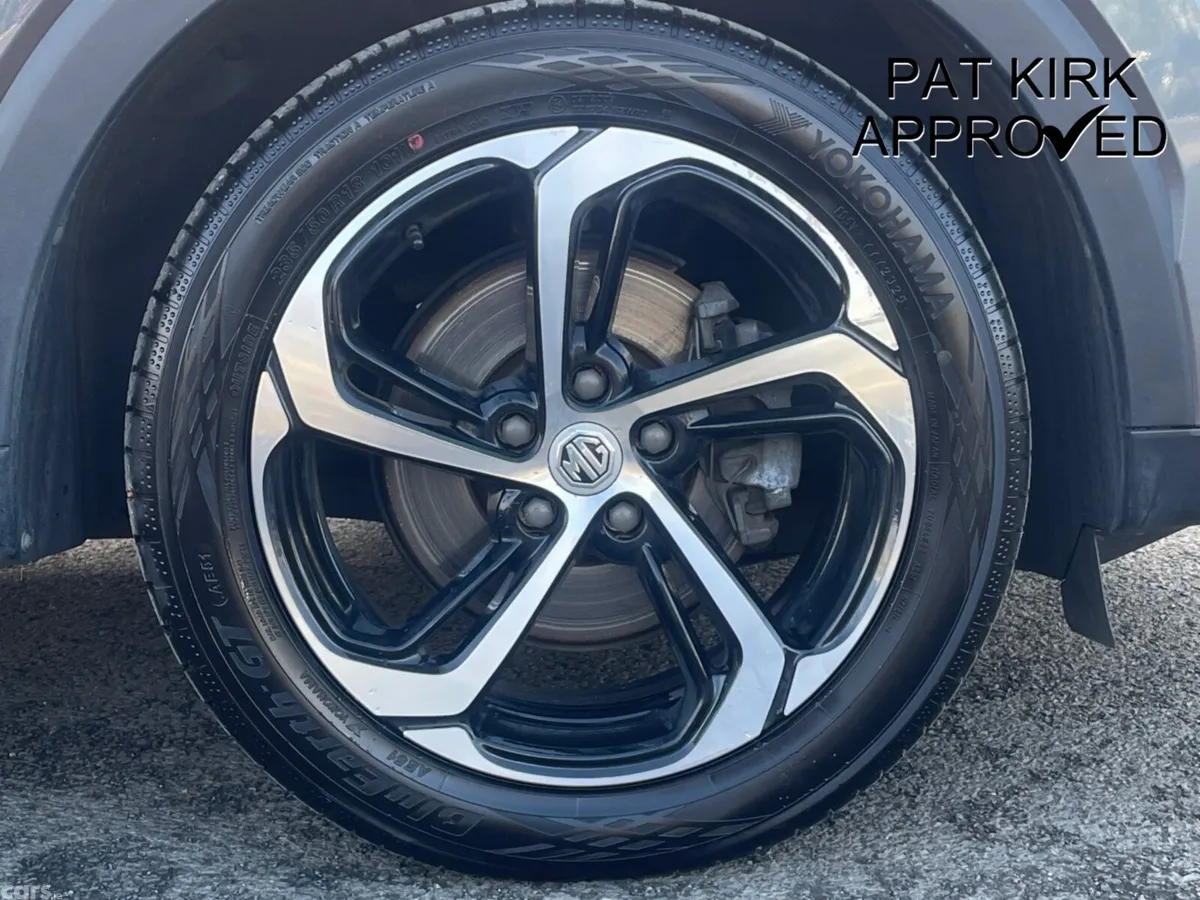 MG HS Hatchback, Petrol, 2023, Grey
