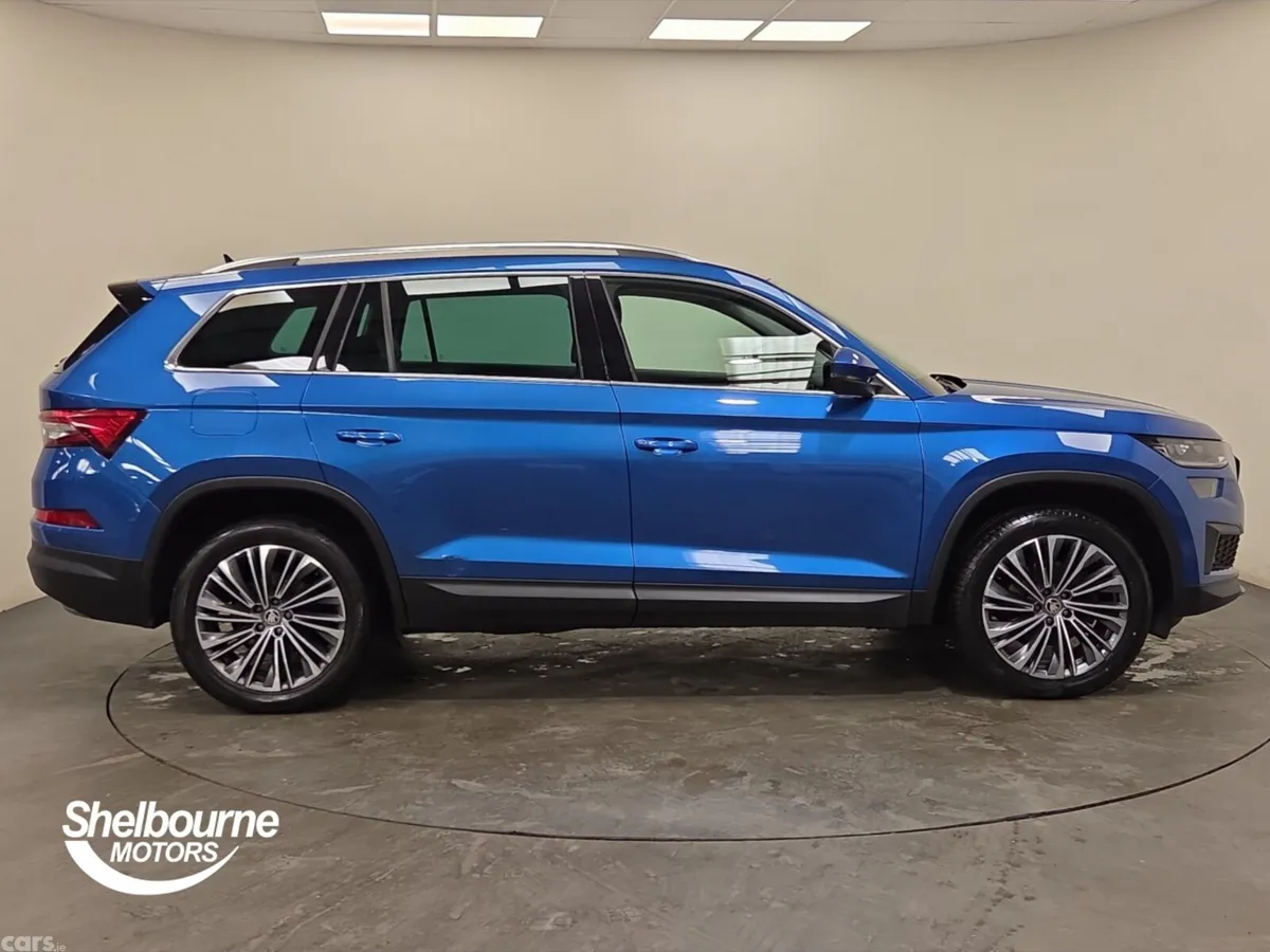 Skoda Kodiaq Estate, Petrol, 2023, Blue