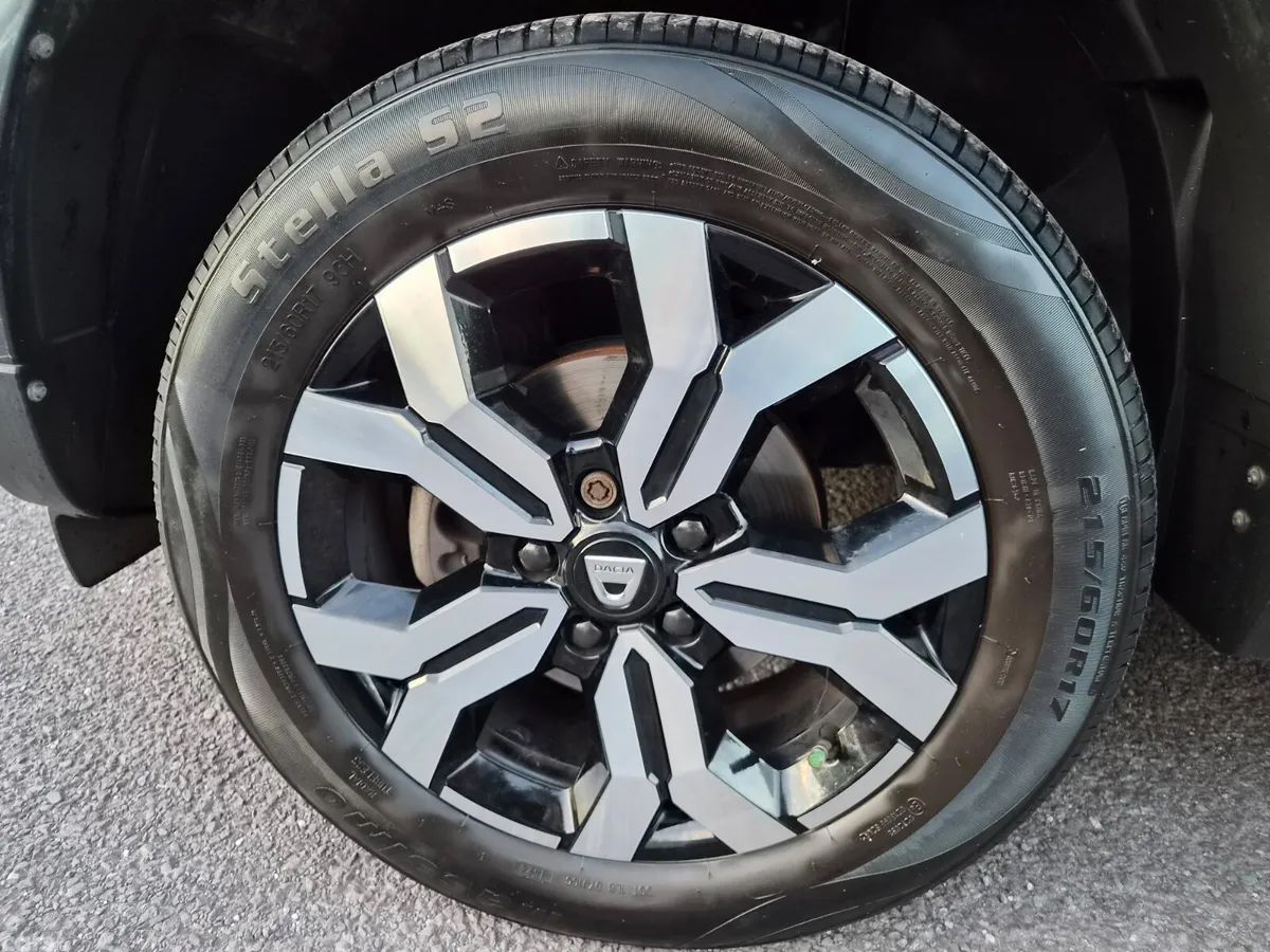 Dacia Duster SUV, Diesel, 2022, Grey