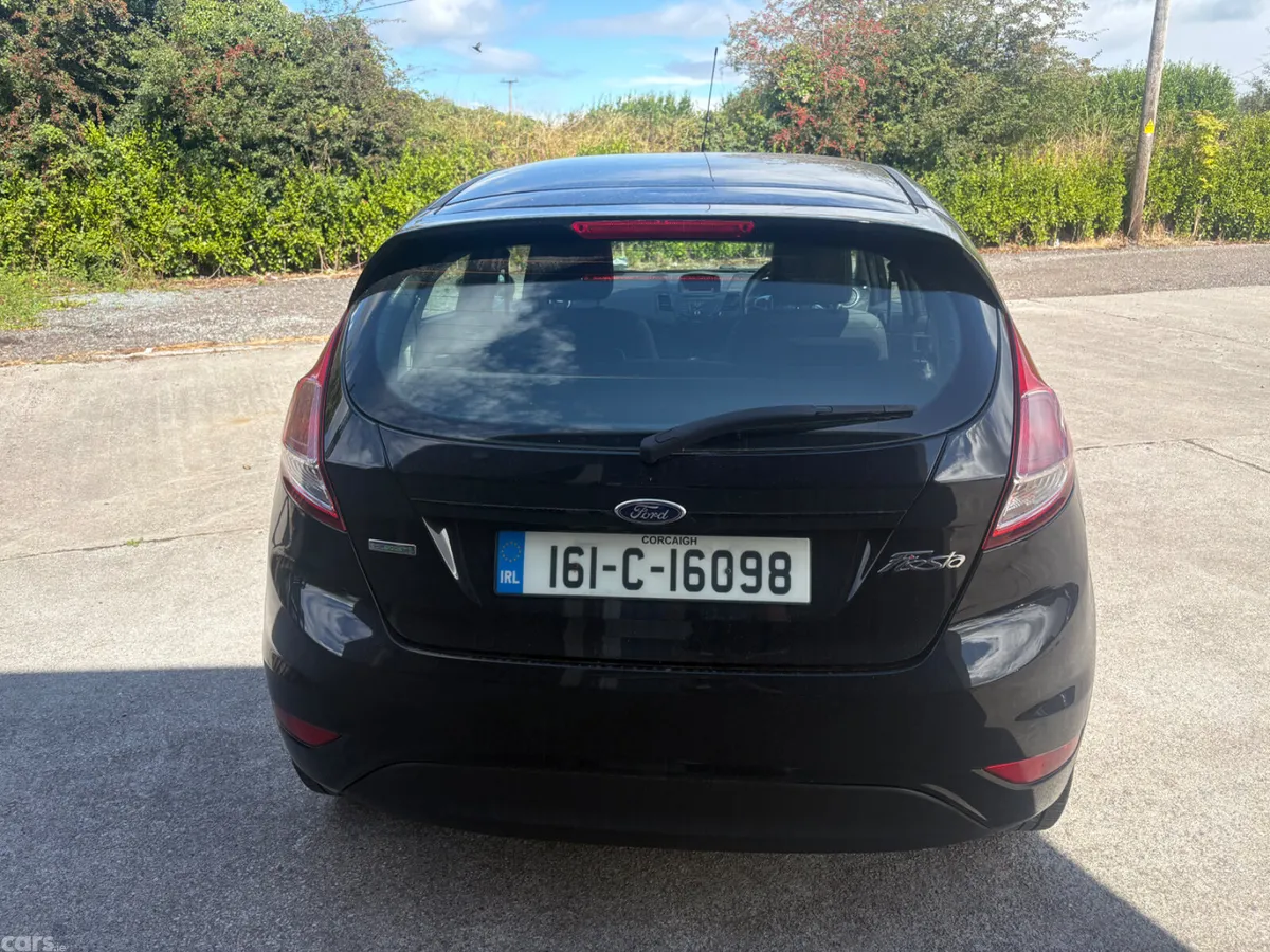 Ford Fiesta Hatchback, Petrol, 2016, Black