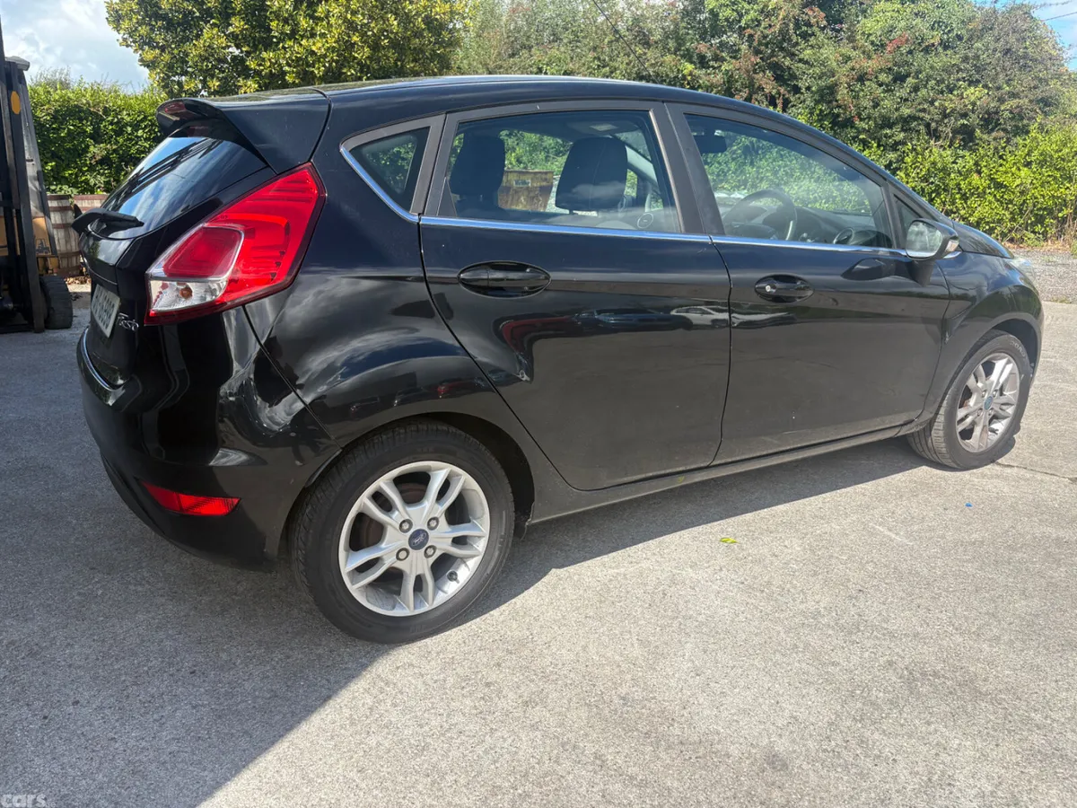 Ford Fiesta Hatchback, Petrol, 2016, Black