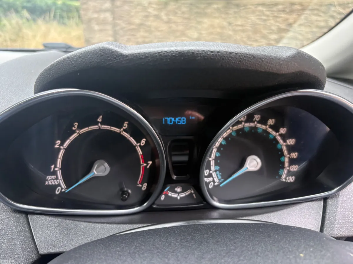 Ford Fiesta Hatchback, Petrol, 2016, Black
