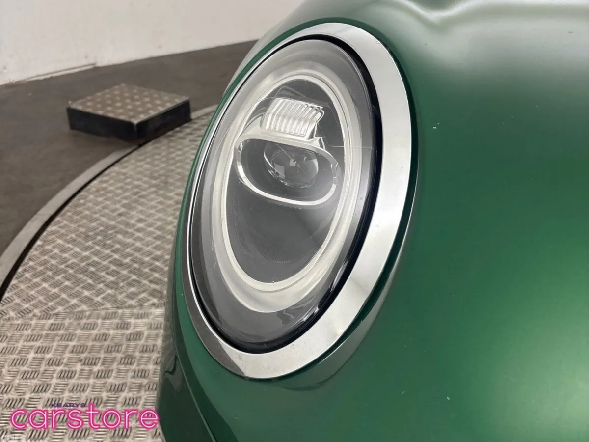 Mini Cooper Hatchback, Petrol, 2020, Green