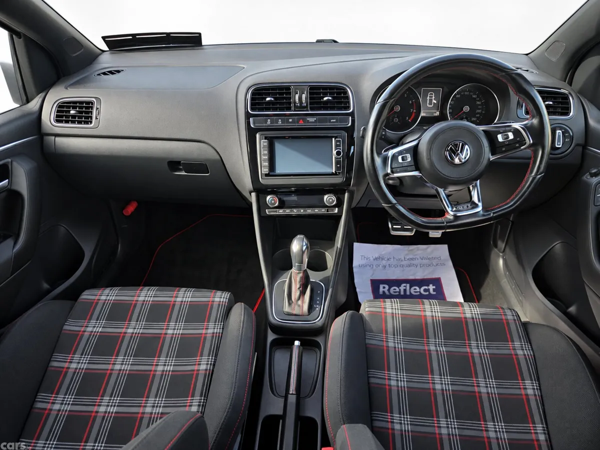 Volkswagen Polo Hatchback, Petrol, 2016, Silver