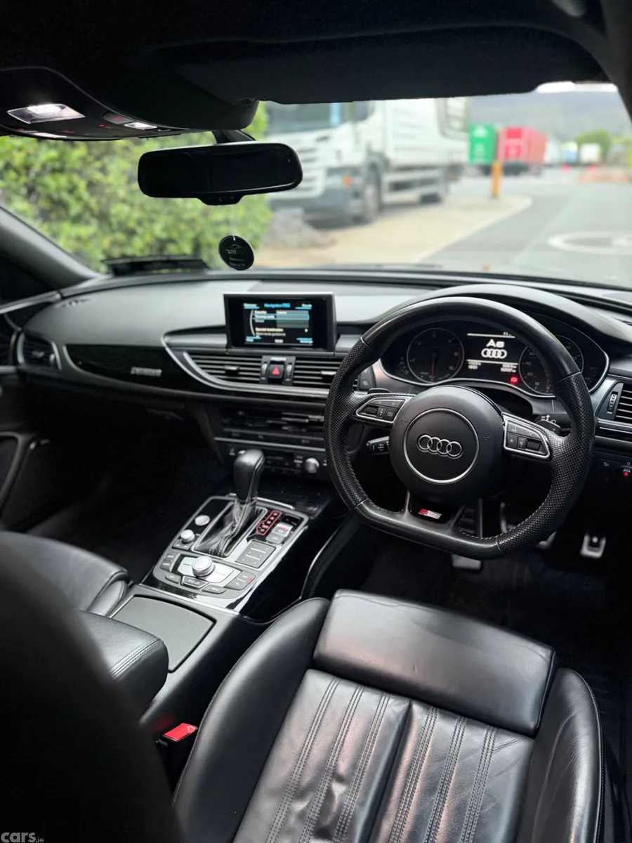Audi A6 Saloon, Diesel, 2017, Blue